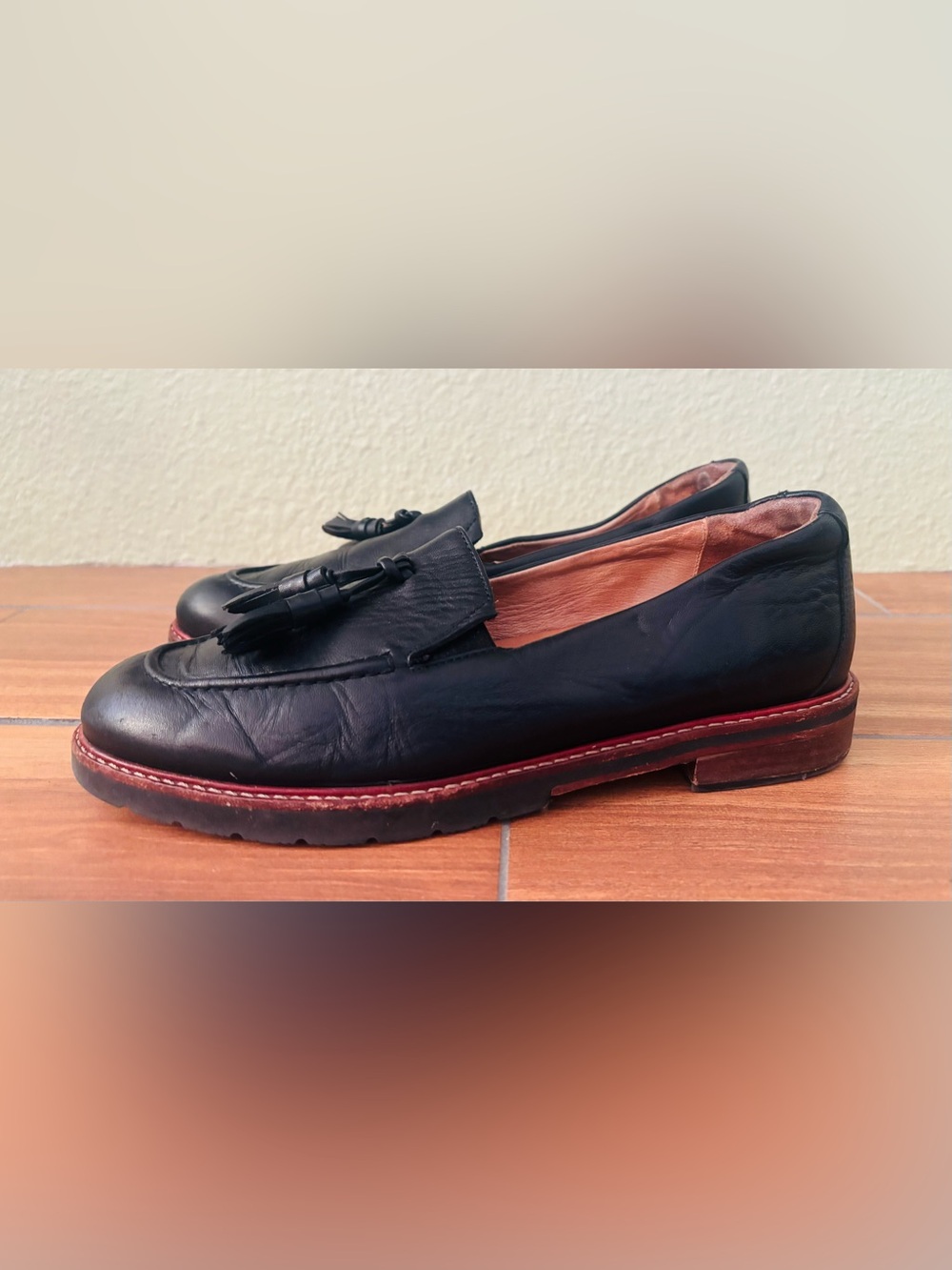 Samuel Hubbard Tasseled Traveler Loafer Patent Leather Black Size: 9